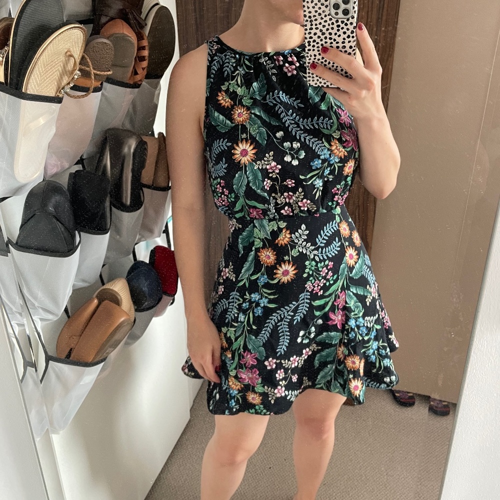 LOOKING TO BUY